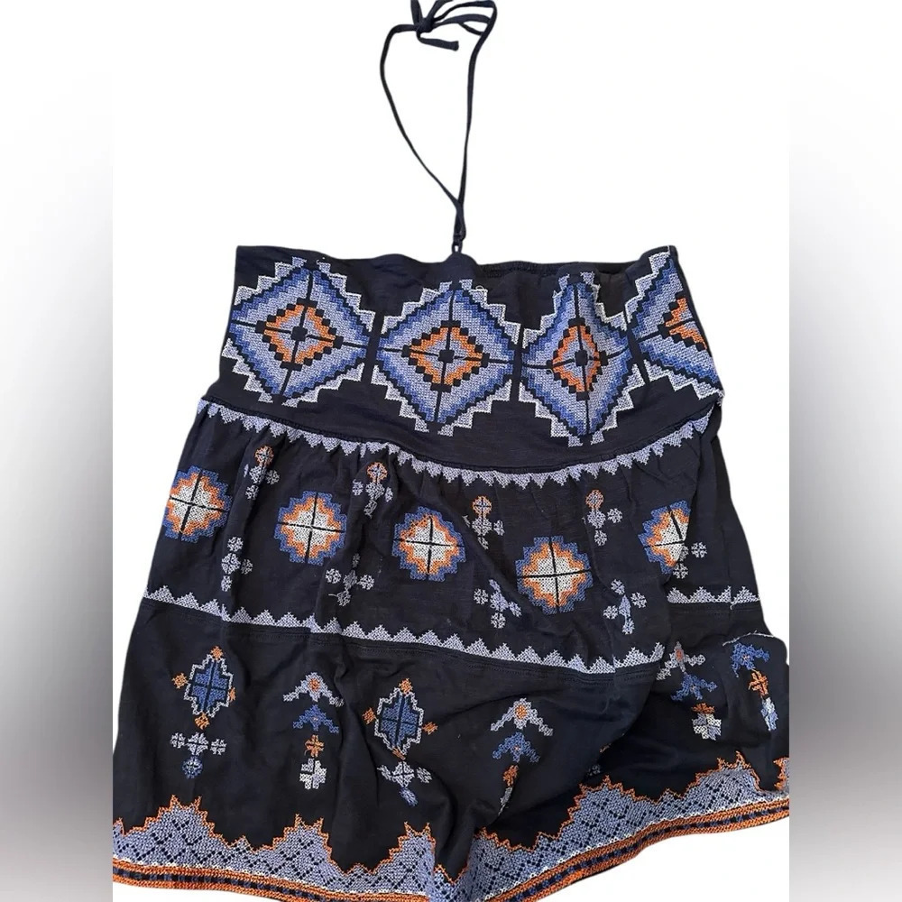 anthropologie top Size Medium Navy Boho Style tie around neck